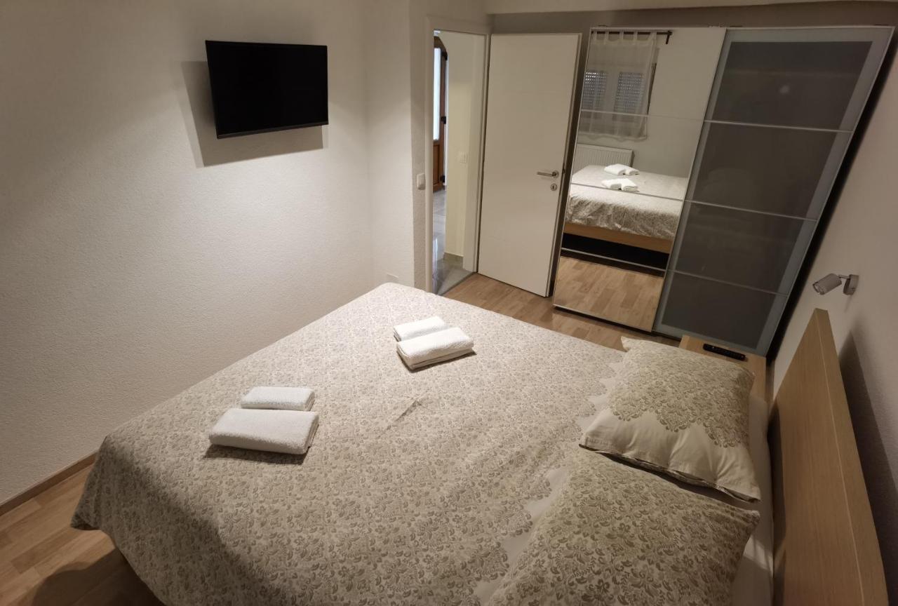 Apartamento Apartman Bura Posedarje Exterior foto