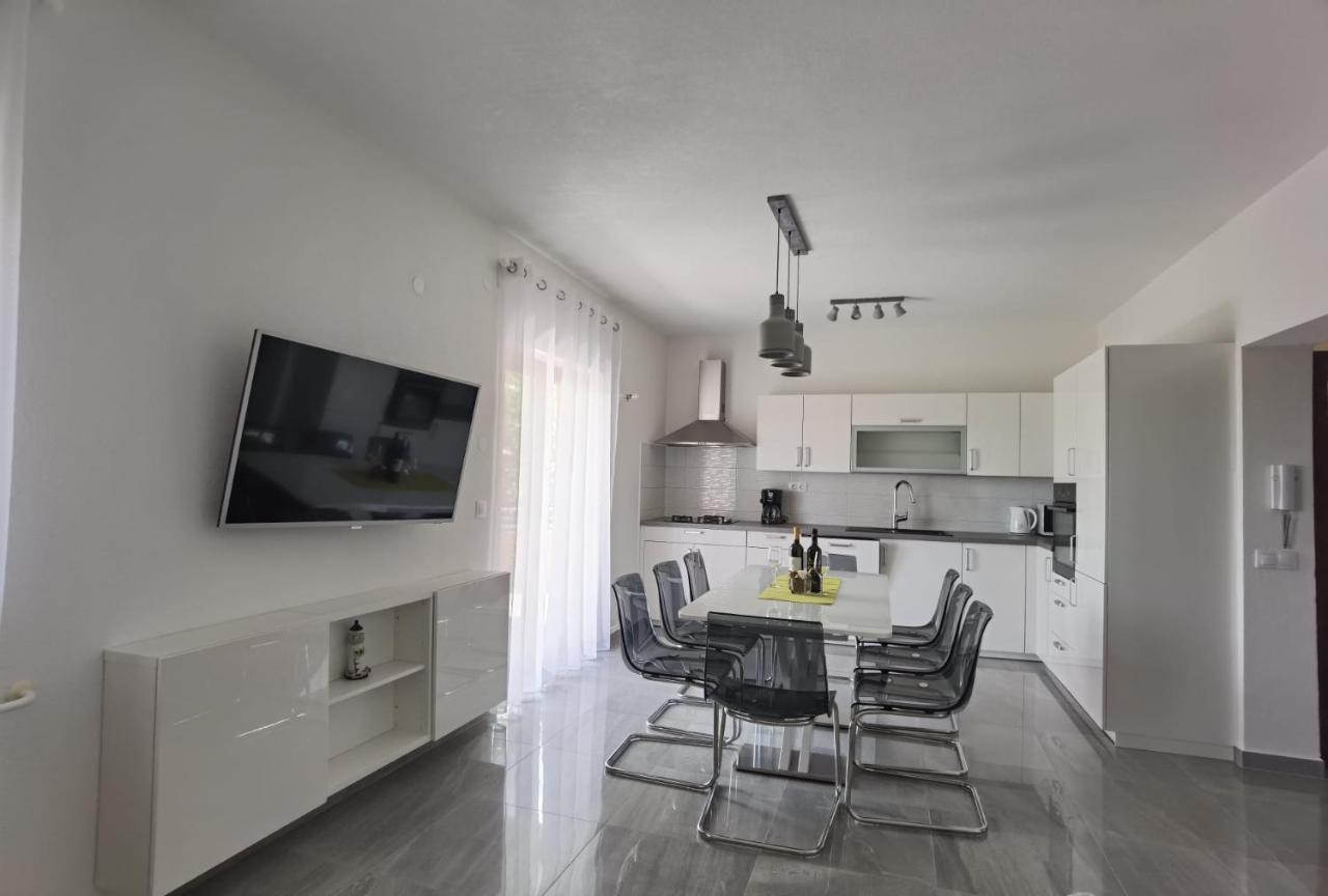 Apartamento Apartman Bura Posedarje Exterior foto