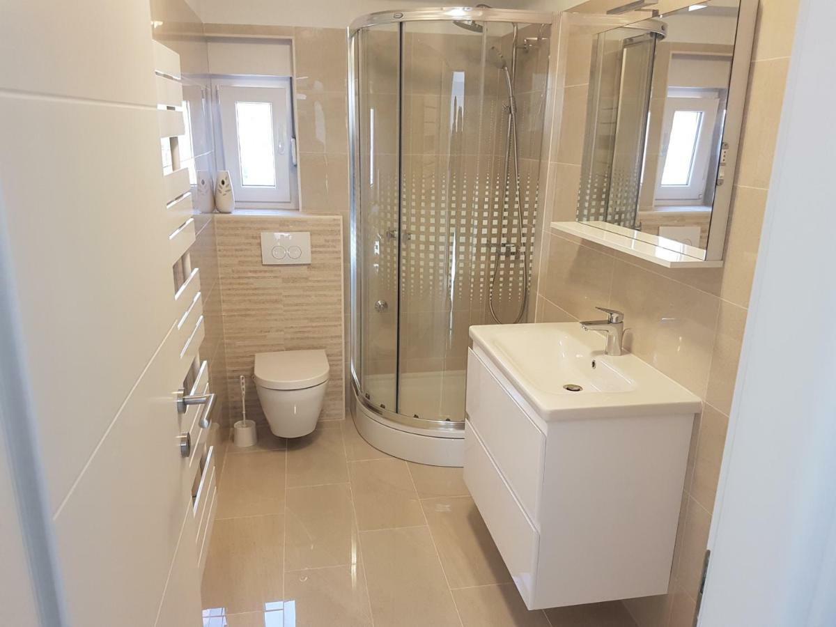 Apartamento Apartman Bura Posedarje Exterior foto